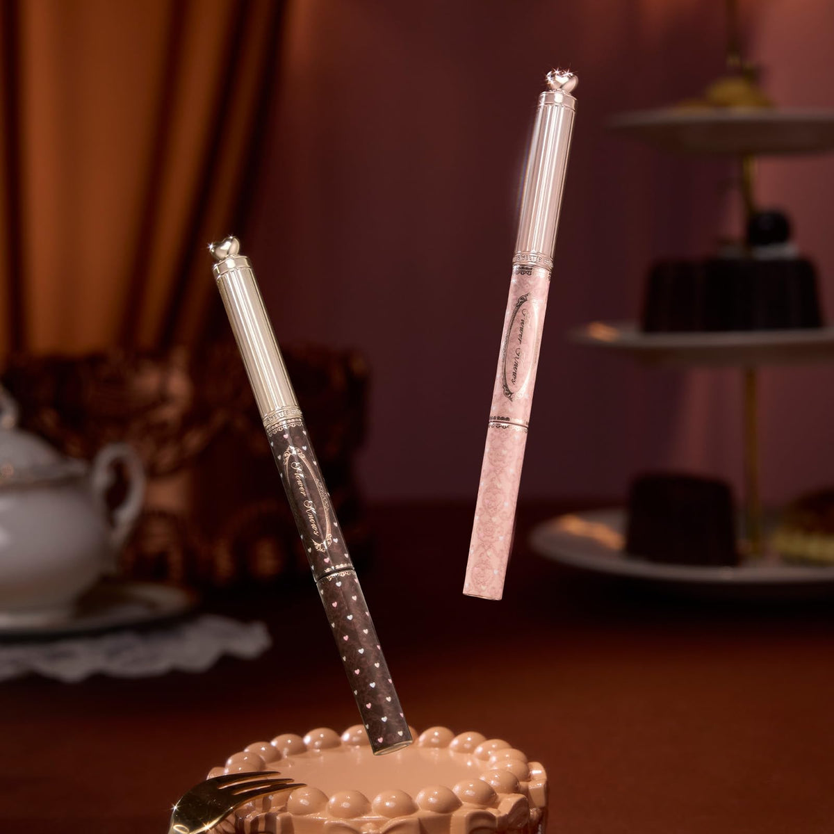 Flower Knows Sweetie Bear Taupe Brown shade for cool, dimensional brows.