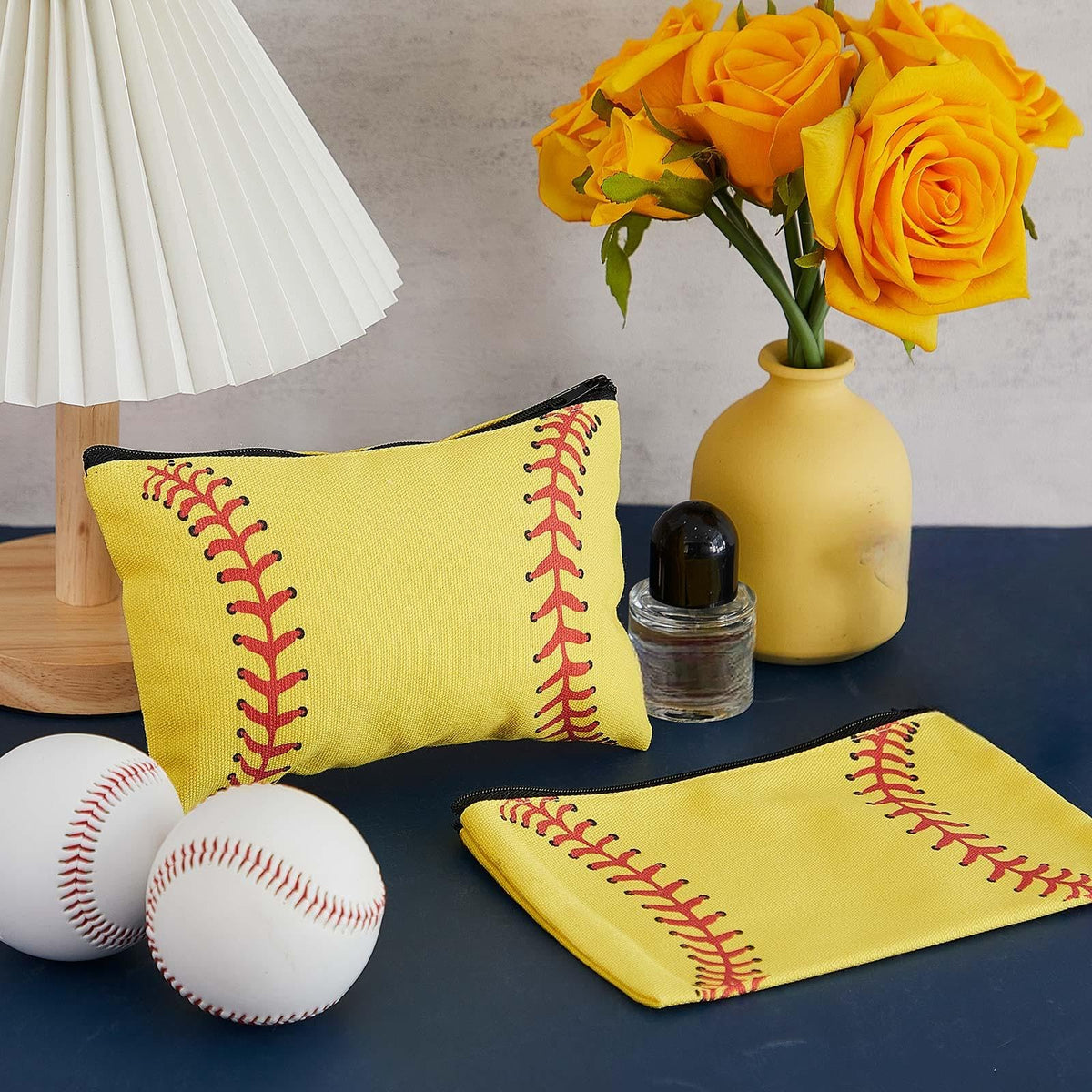 Flutesan softball bag durable canvas material that cleans easily
