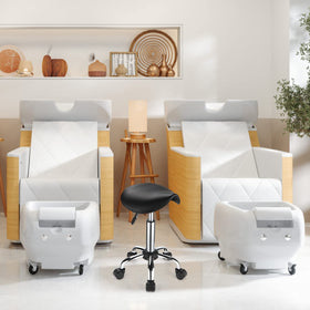 FNZIR Saddle Stool five-wheel base allows smooth movement on different floors.
