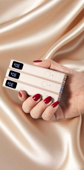 For Vanity Sunset Lite USB-C charging supports rapid power-ups anywhere.