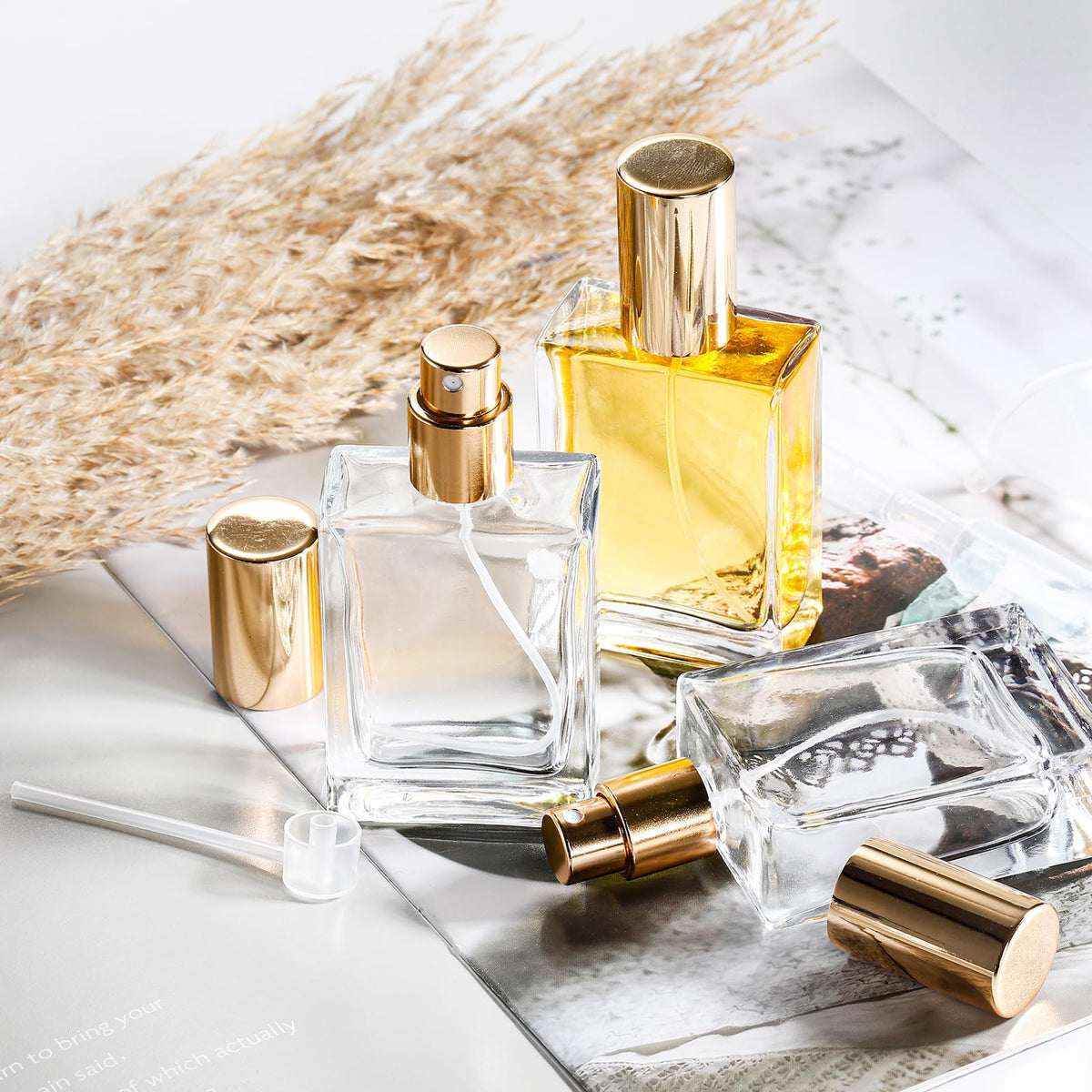 Foraineam lead-free odourless glass keeps contents pure.