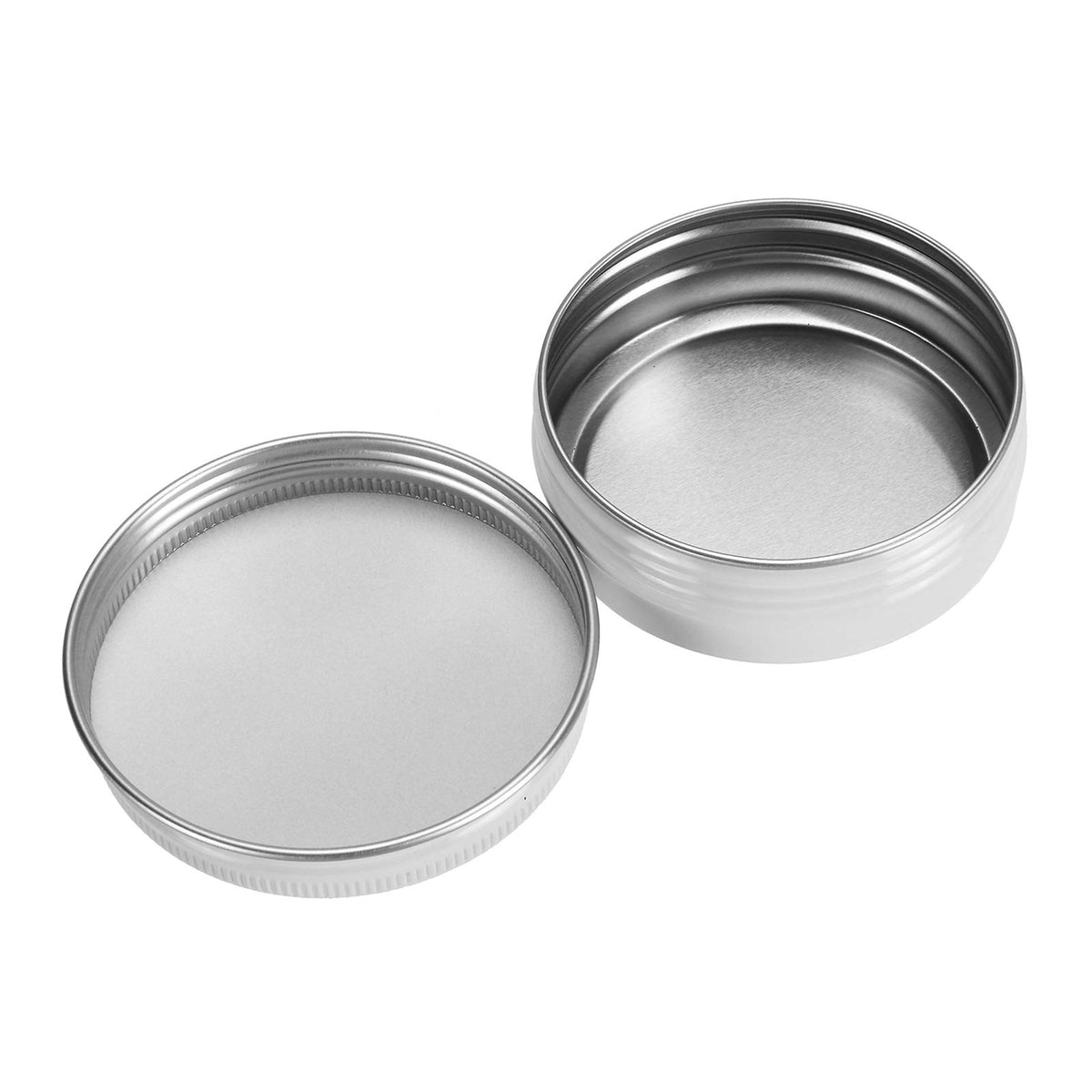 Foraineam rounded-edge tin design protects hands and prevents spills.