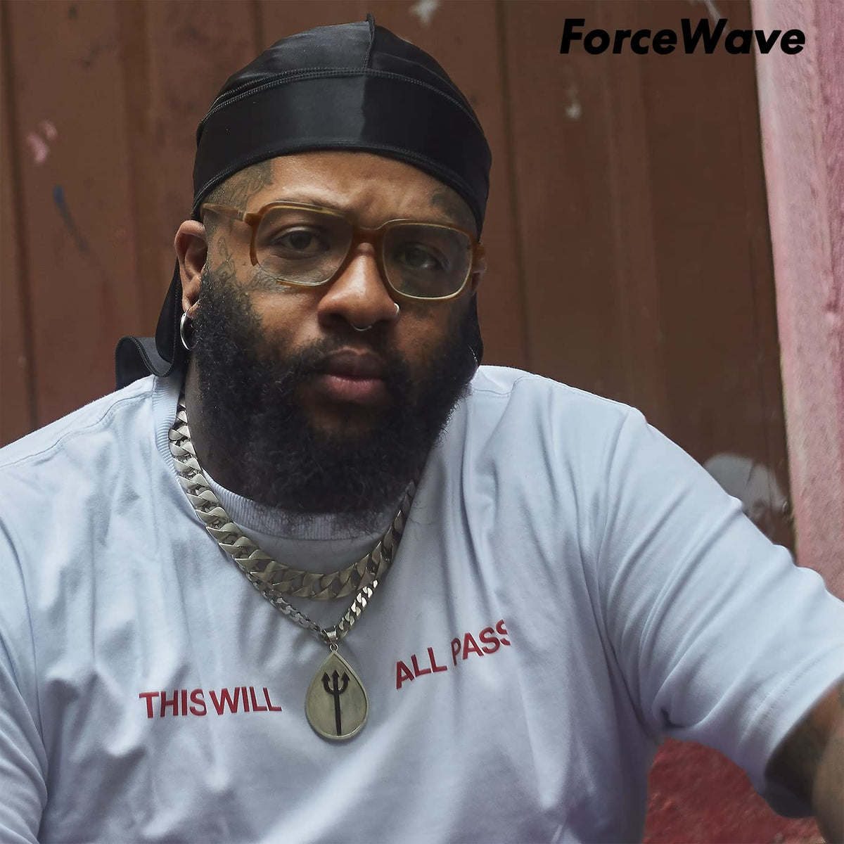 ForceWave durag worn during waves routine demonstrates full head coverage.