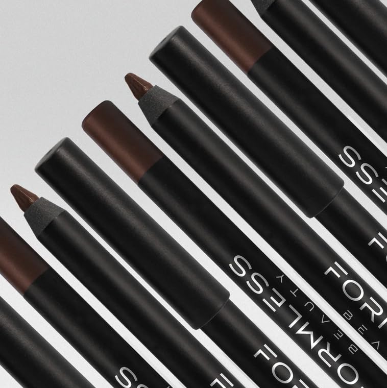 Formless Beauty Classic Eyeliner dramatic wing look demonstrates versatile styling.