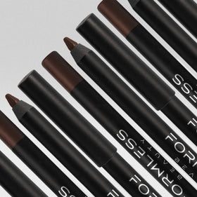 Formless Beauty Classic Eyeliner dramatic wing look demonstrates versatile styling.