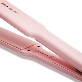 FoxyBae Sleek & Slay heat settings show precise temperature control.