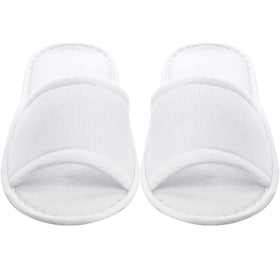 Frcctre bulk-pack hotel slippers designed for easy guest distribution.
