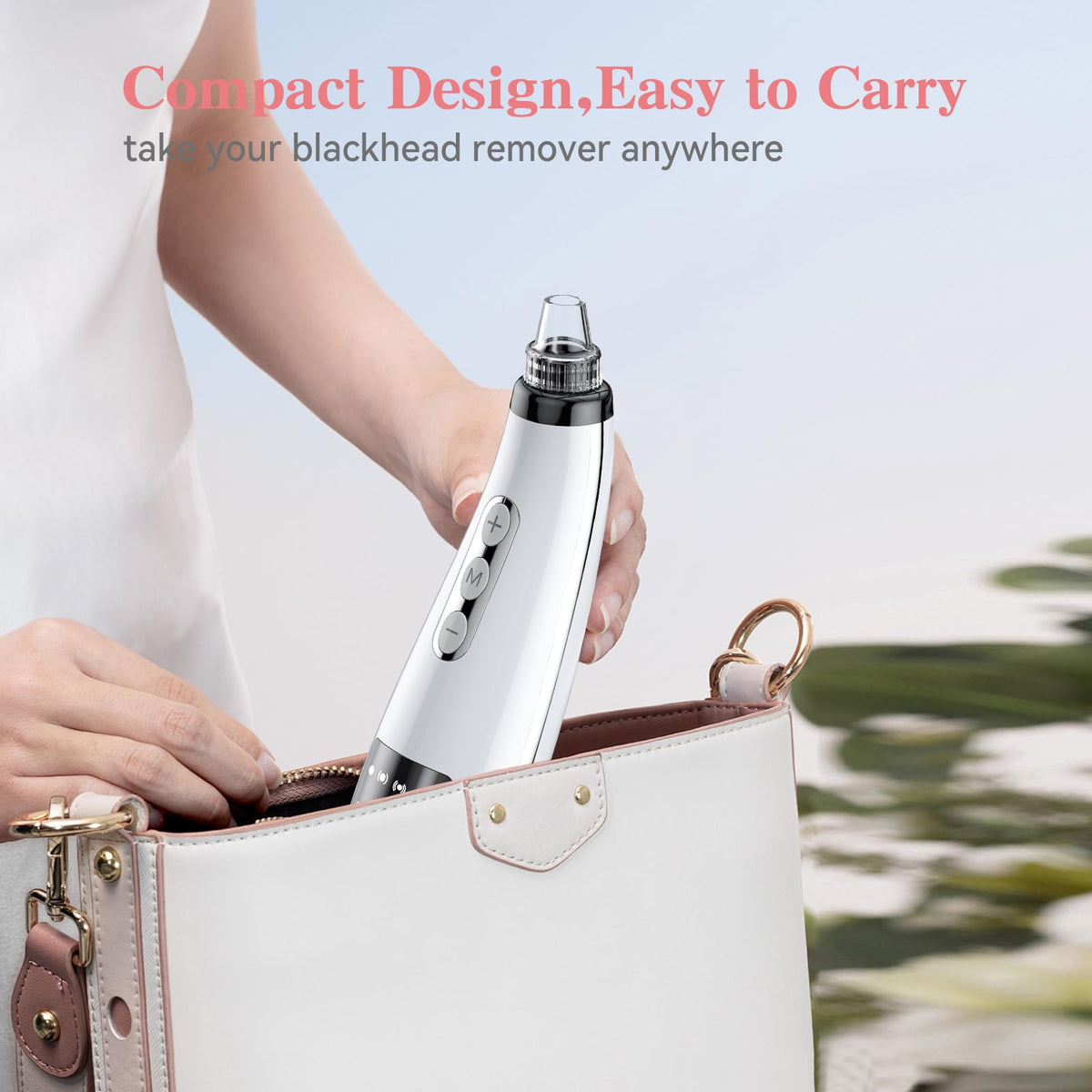 FREESHOW Blackhead Pore Vacuum in hands-on use with ergonomic grip.