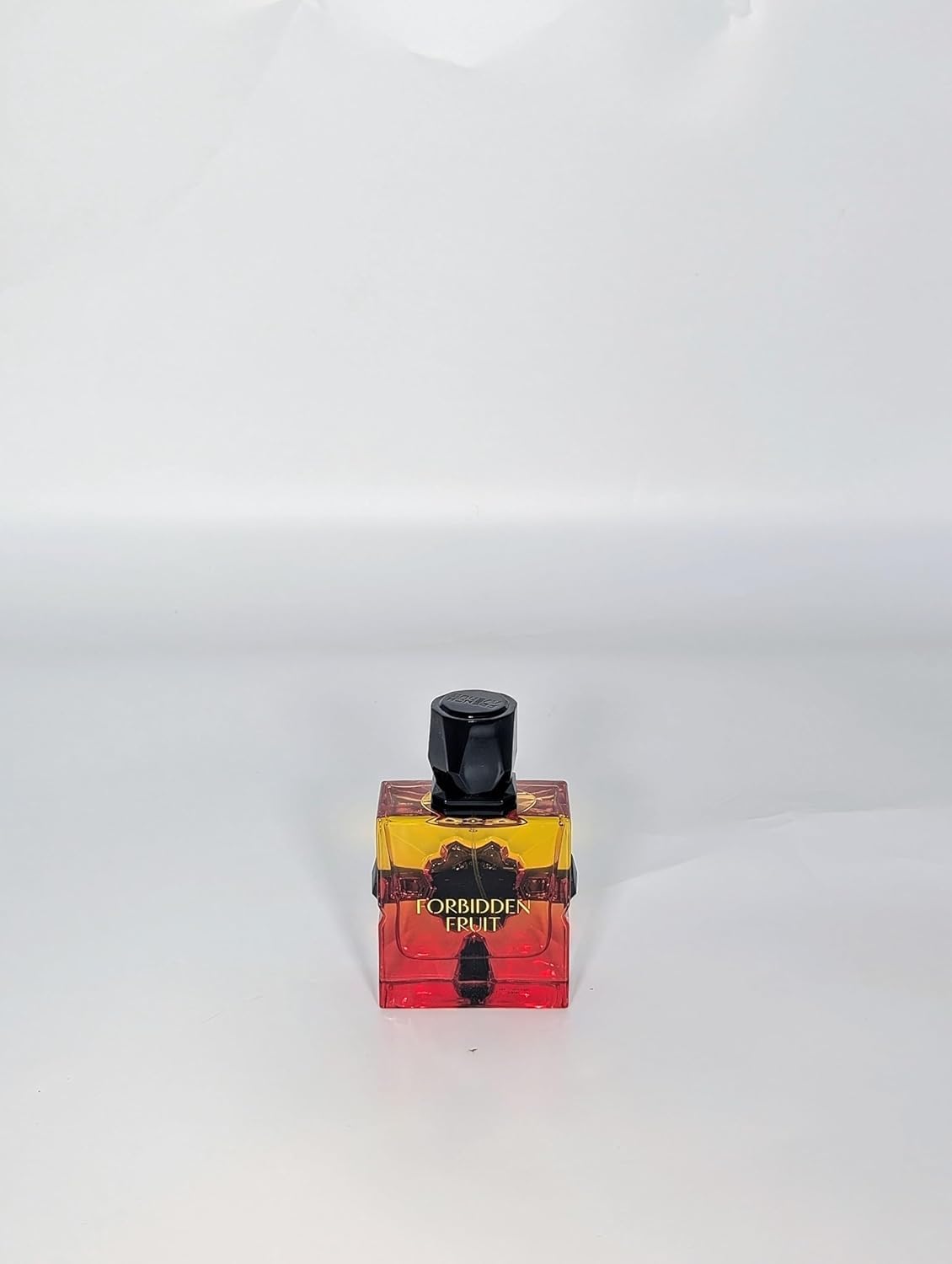 French Avenue Aromatix Forbidden Fruit packaging box, ready-to-gift packaging.