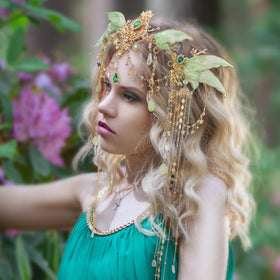 FreshMe Elven tiara for fairy cosplay adds elegant styling.