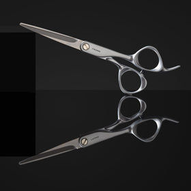 Fromm Transform semi-offset ergonomic handle designed for comfortable styling sessions