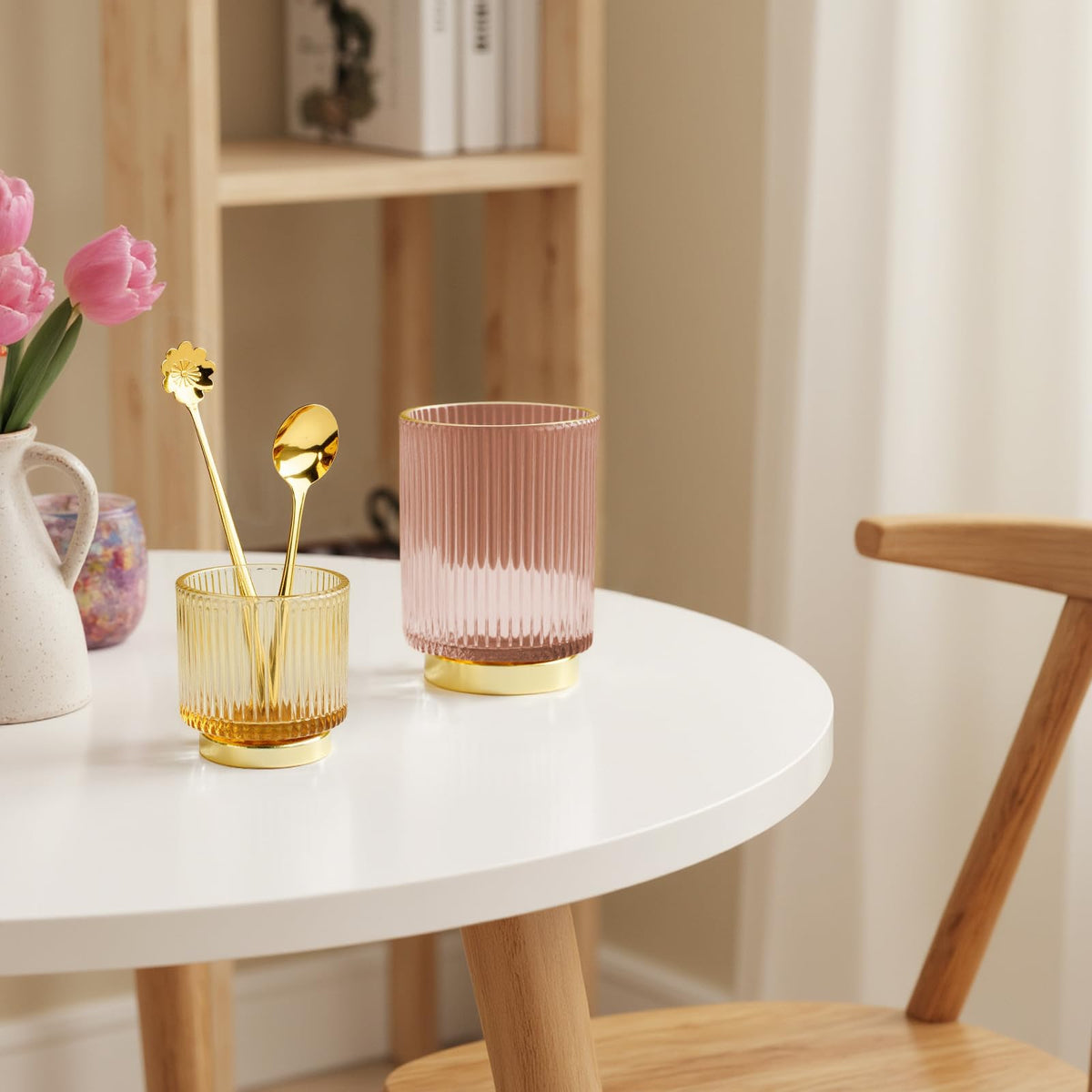 FullMeet dried flower vase design doubles as chic decor
