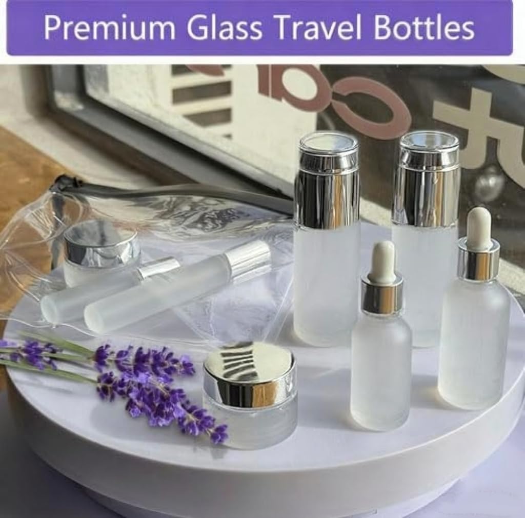 FYAWME essential oil bottle and spray close-up for travel toners and fragrances.