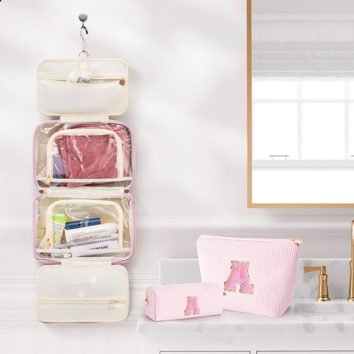 Fystdtote spacious interior toiletry bag, neatly sorts toiletries and skincare