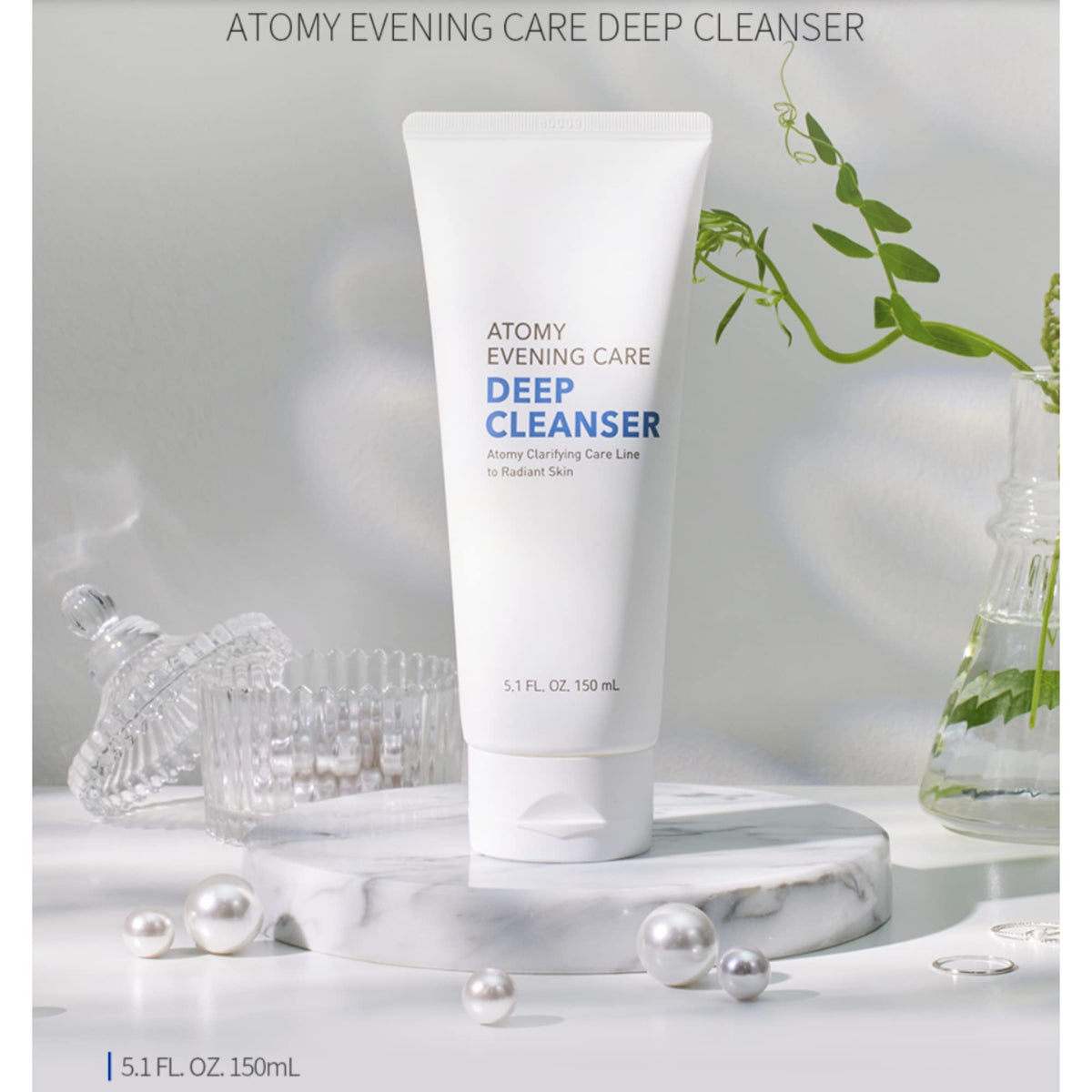 GASHINA STORY ATOMY carrot extract and tocopherol nourish for a soft, glossy feel