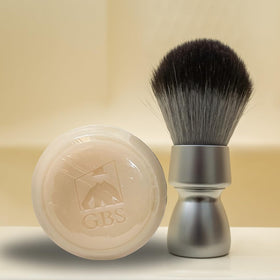 G.B.S GENTS rich lather close-up showing creamy texture