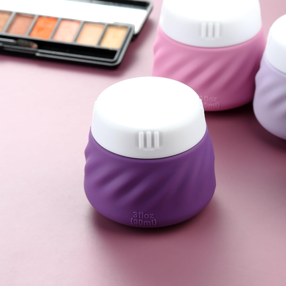 Gemice anti-drip flip-cap jar prevents leaks in luggage