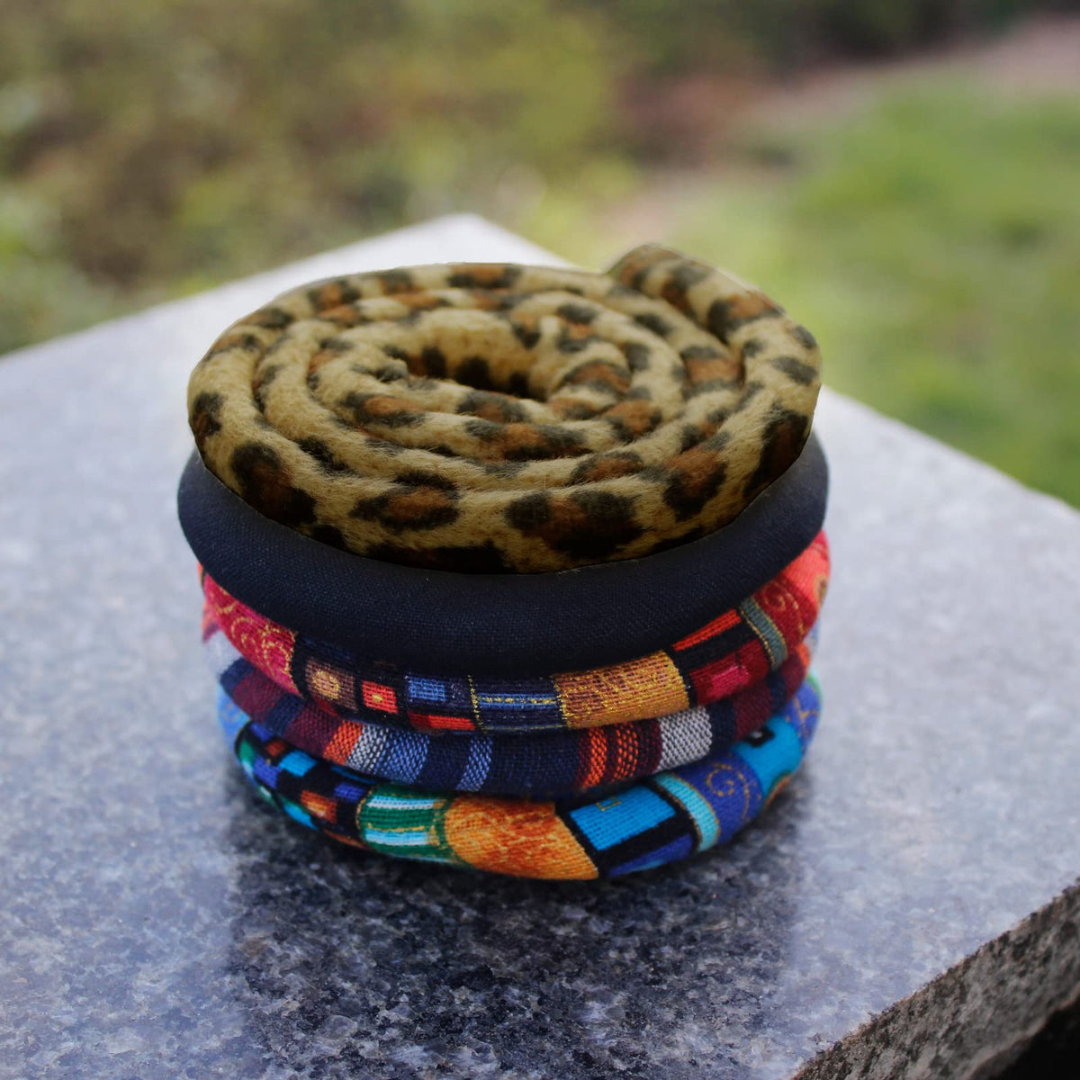 General 25-inch length helps wrap medium-thick dreads.