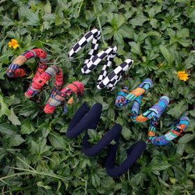 General secure wrap for braids, curls, or long hair.