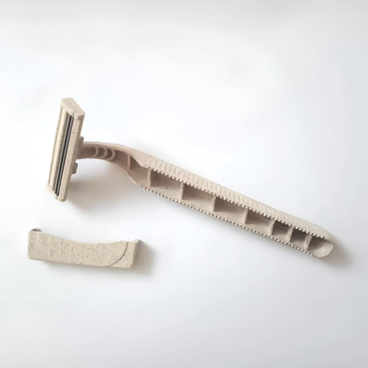 Generic Disposable Razor plastic-free packaging supports sustainable routines.