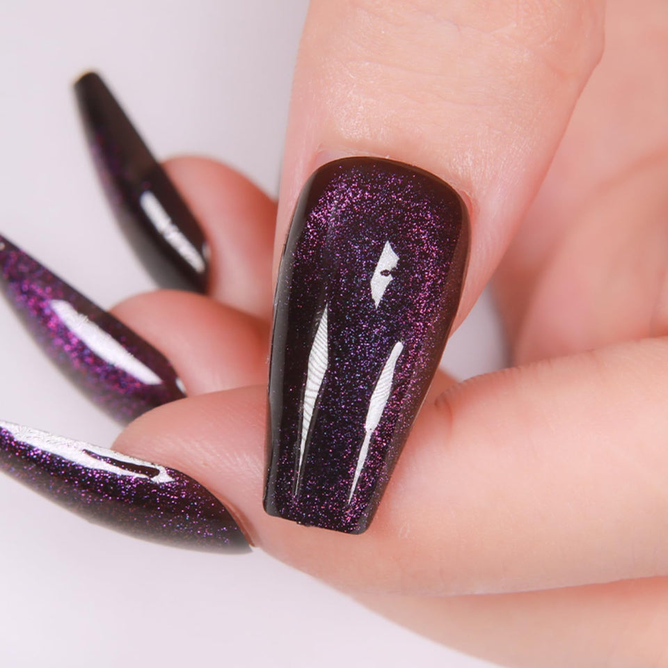 Gentle Claws Midnight Purple cat eye nails for a bold evening look and standout style