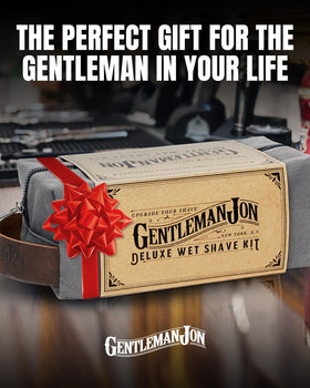 Gentleman Jon deluxe kit with Dopp kit, compact travel storage.
