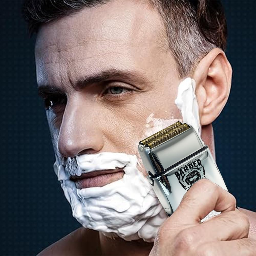 Gentlemen's Barber Shop Largner dual voltage for travel-friendly use.