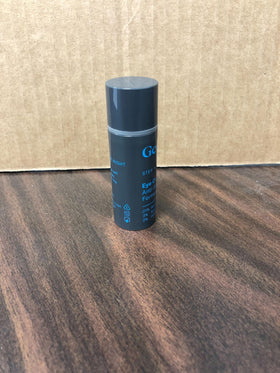 Geologie Anti-Aging Eye Cream applied in a morning routine setting.