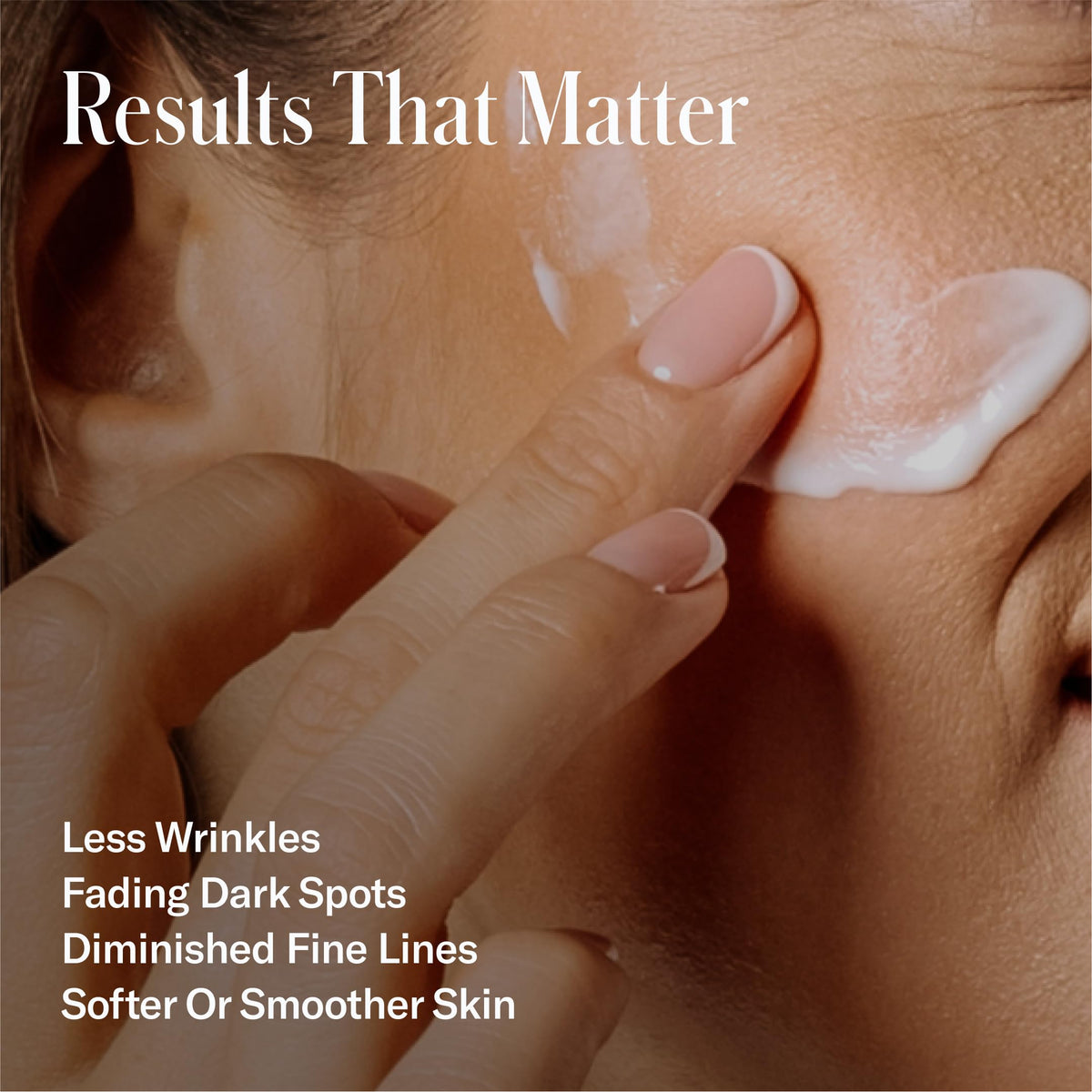 Geologie Retinol Night Cream ingredients: niacinamide and hyaluronic acid.