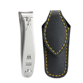 GERMANIKURE professional small nail clipper 6cm closed compact travel companion.