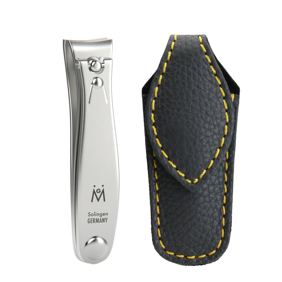 GERMANIKURE professional small nail clipper 6cm closed compact travel companion.