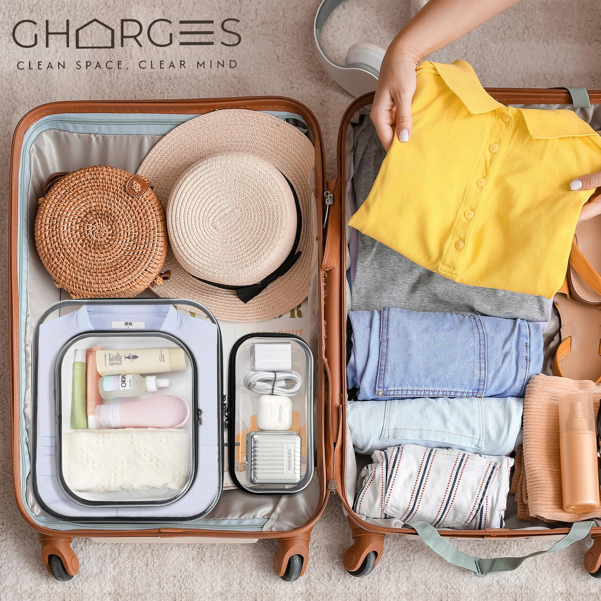 Gharges zippered case demonstrates spill protection with a tight closure during travel.