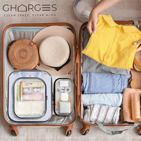 Gharges zippered case demonstrates spill protection with a tight closure during travel.