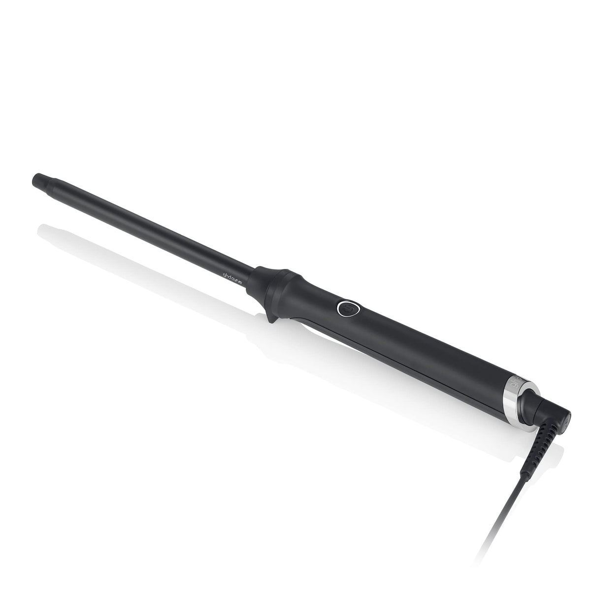 ghd Curve Classic Wave Wand with 0.5 inch oval barrel for defined salon curls at home.