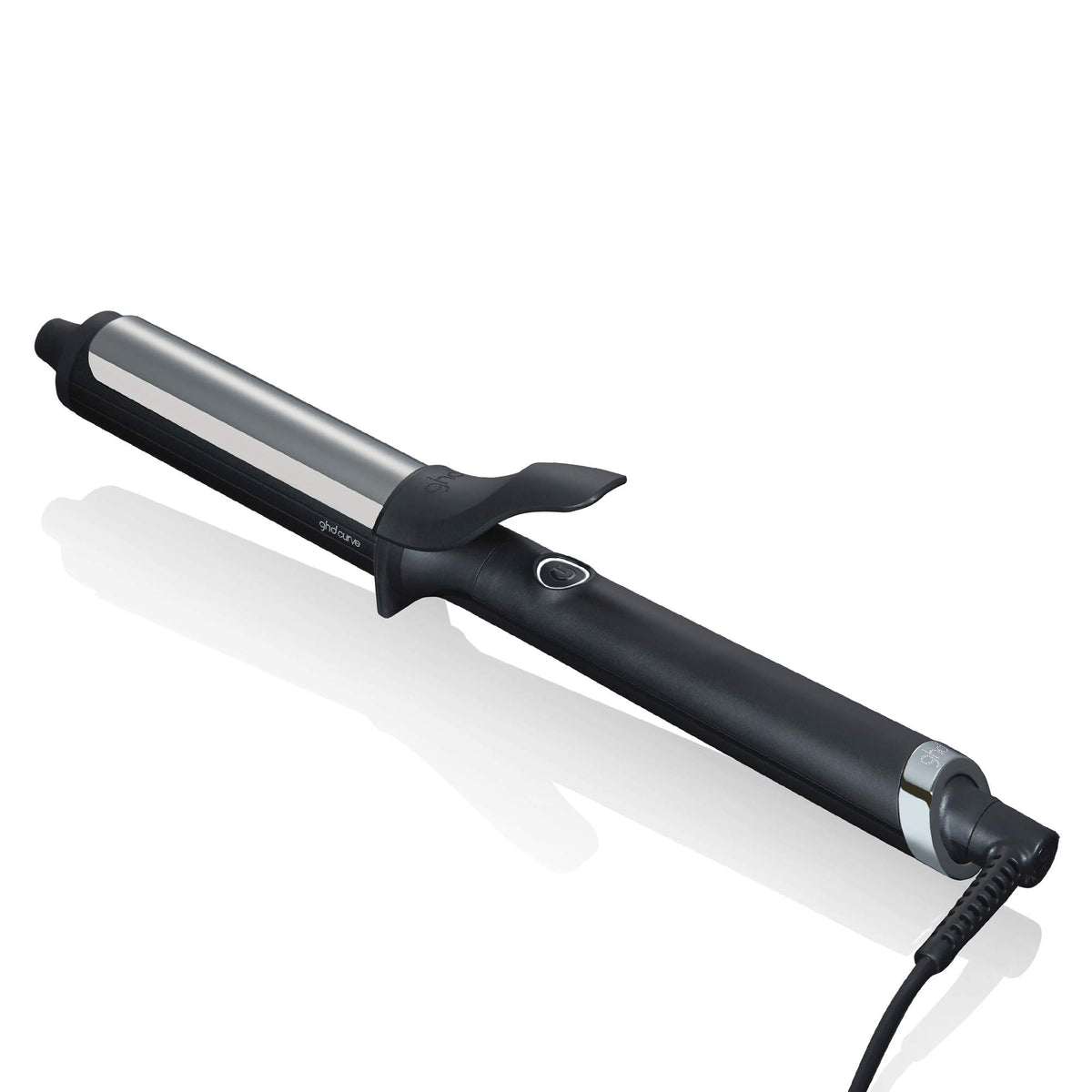 ghd Curve Soft Curl Iron close-up of the 1.25-inch barrel for smooth, lasting curls.