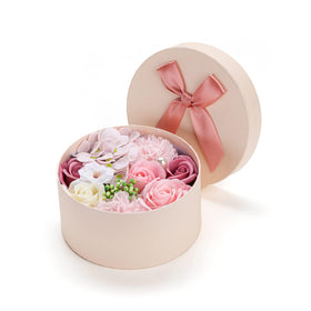 Giga Gud gift box with rose-carnation soap and ribbon