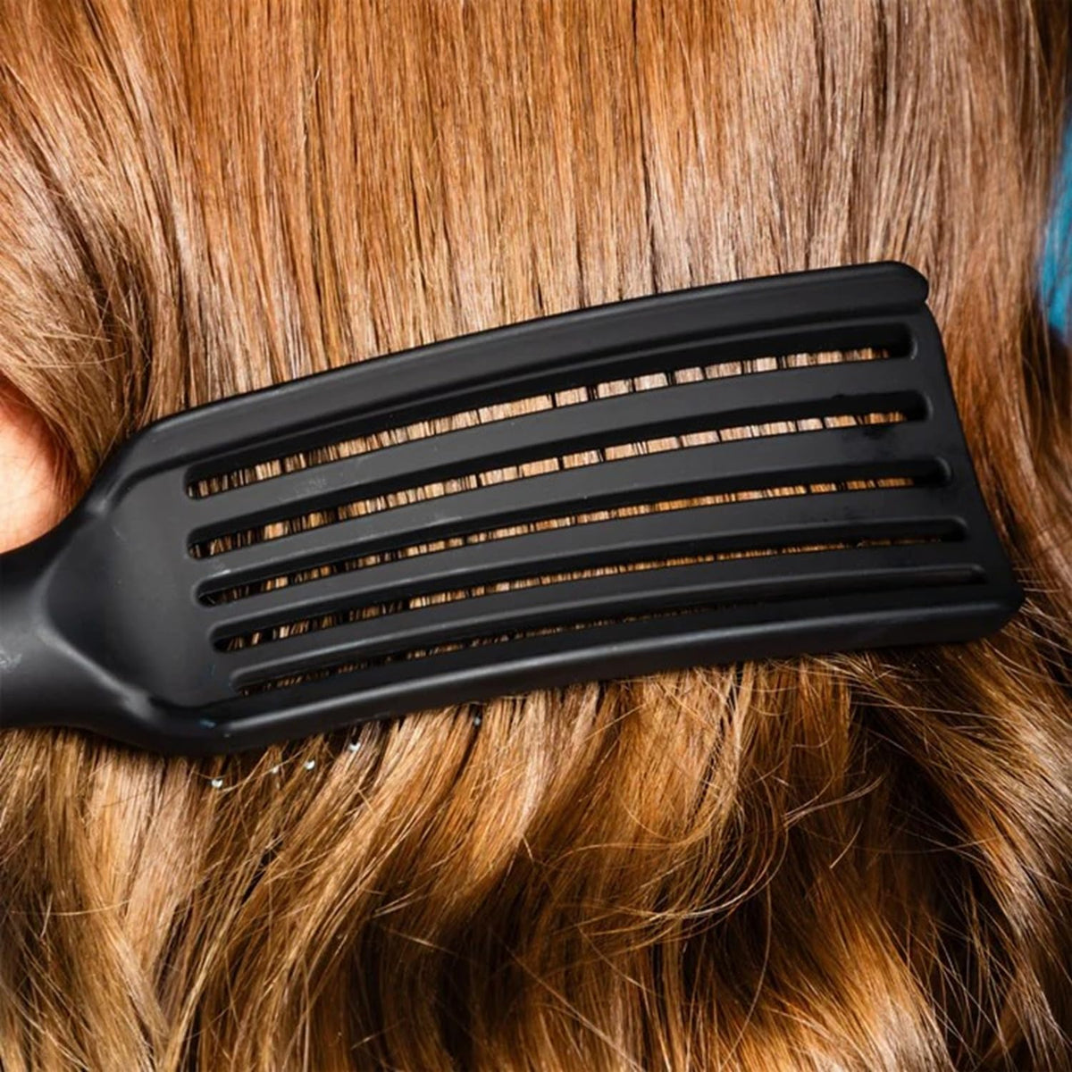 GIMME Beauty Vented Detangling Brush curved design for comfortable scalp care.
