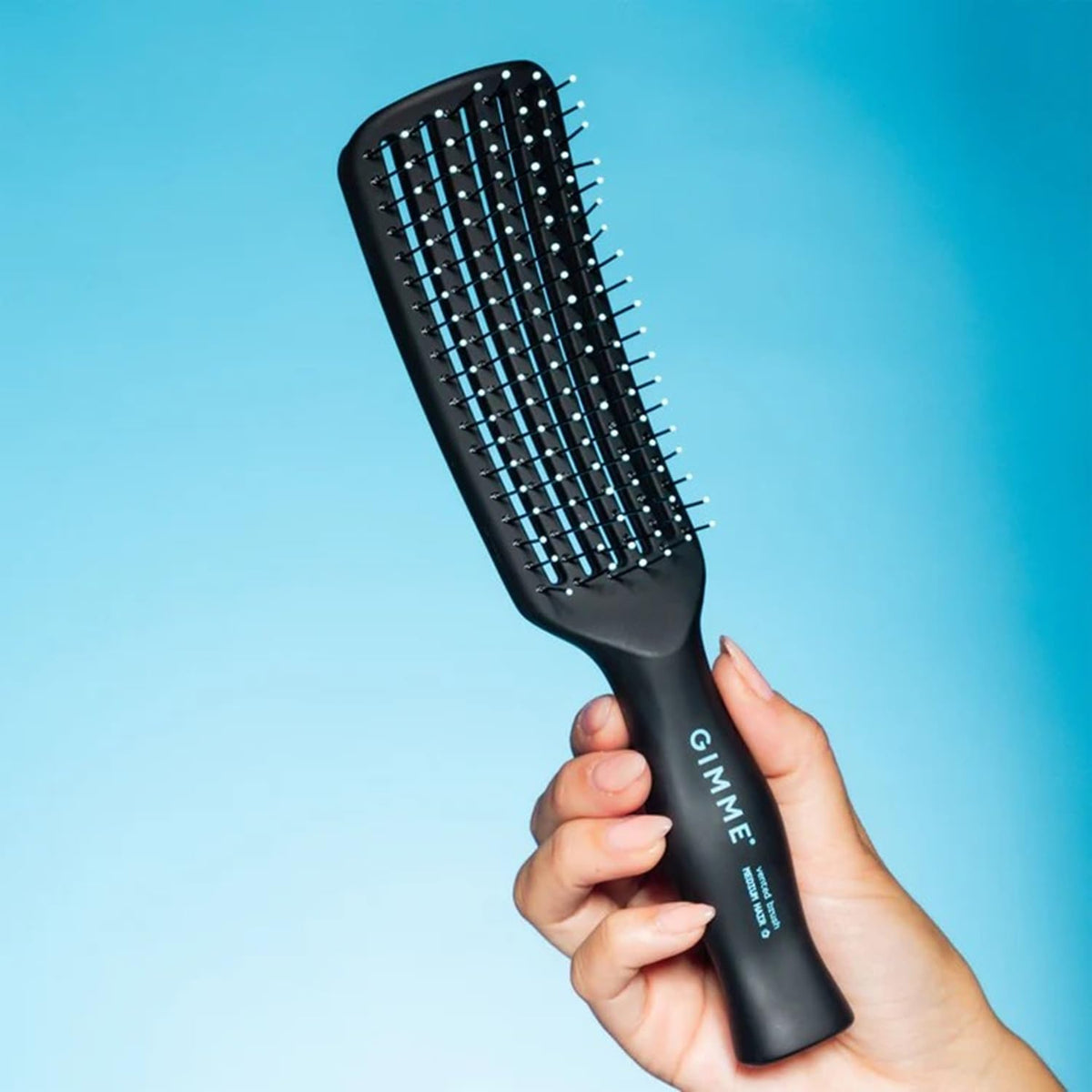 GIMME Beauty Vented Detangling Brush heat-resistant bristles support safe styling.