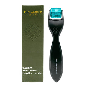Gin Amber Derma Roller on the face supports smoother serum absorption