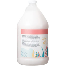 Ginger Lily Farms Botanicals Moisturizing Conditioner pour demonstrates quick absorption and smooth results.