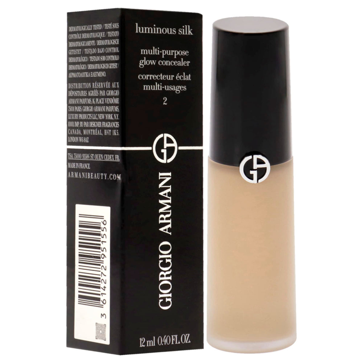 GIORGIO ARMANI Luminous Silk Concealer applicator tip with smooth blending look
