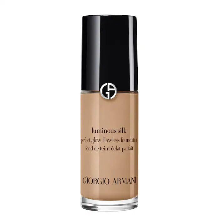 Giorgio Armani Luminous Silk foundation pour shows silky texture for a radiant, natural finish