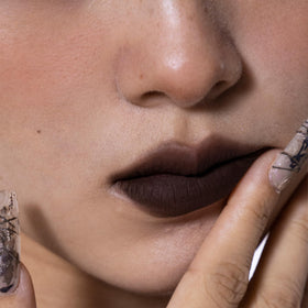 GIRLCULT Lip Stain close-up shows subtle shimmer and depth.