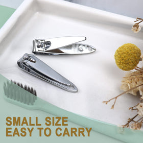 Gisdo individually wrapped nail clippers for hygienic sharing.