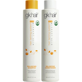 GK HAIR Balance Shampoo bottle demonstrates oil control and long-lasting freshness.