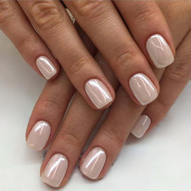 GLAMERMAID Pure White Pearl Chrome extra-short press-on nails with mirror finish.
