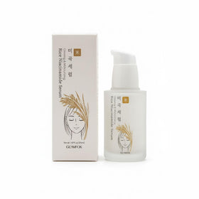 Glamfox Rice Niacinamide Serum bottle showcases lightweight hydration for all skin types.