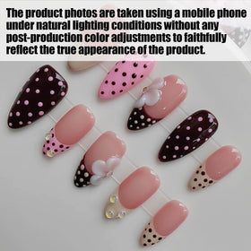 Gleamrain nails show 3D floral detail for eye-catching spring style.