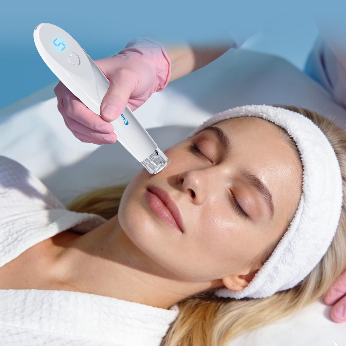 Glemme at-home spa setup demonstrates easy weekly treatments.