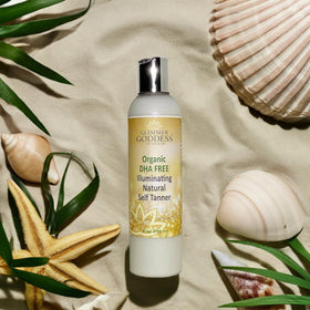 Glimmer Goddess Application Swirl demonstrates easy, even coverage on skin